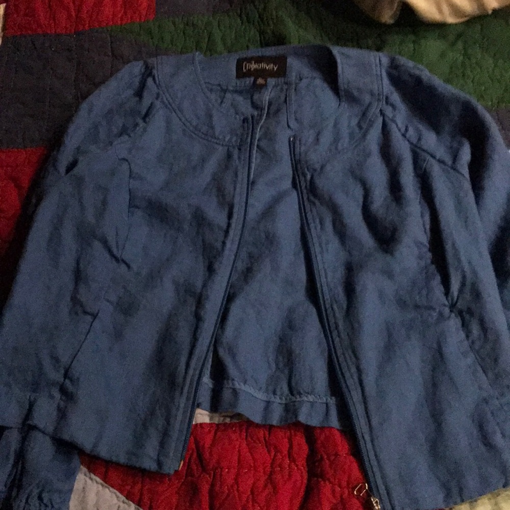 Periwinkle blue - Picture 2 of 3